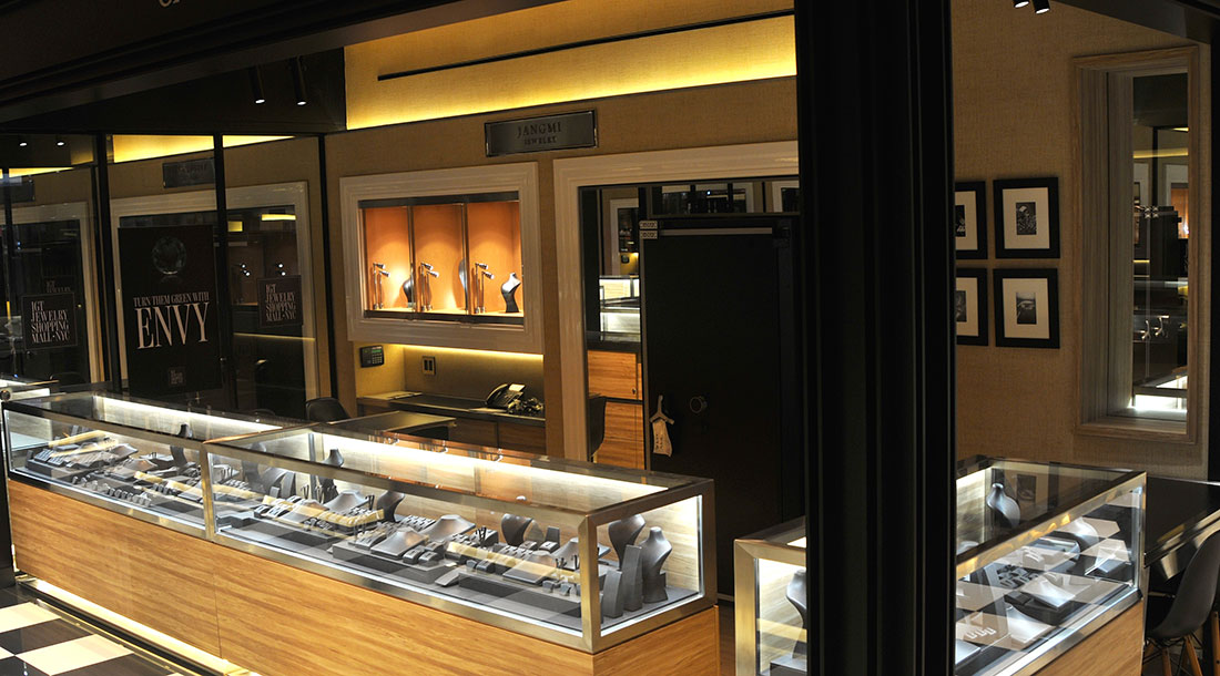 New York IGT Jewelry Shopping Mall